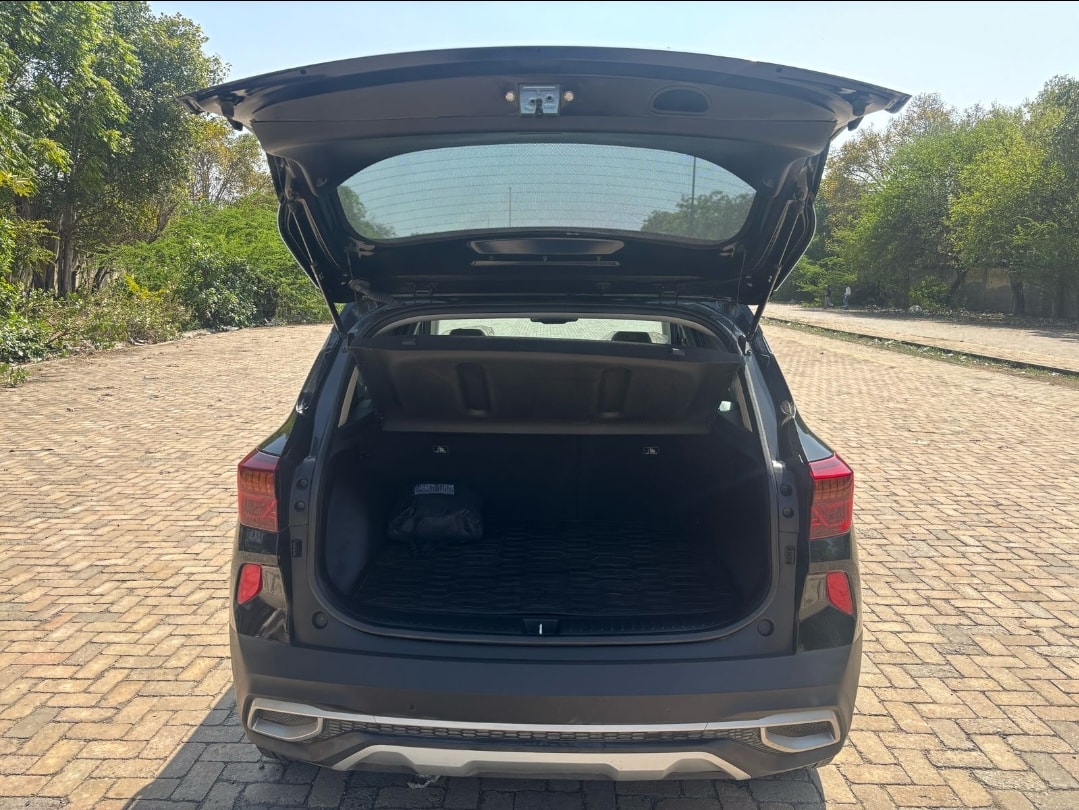 Seltos image 10 Seltos image 10